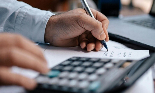 Ξήλωσαν κύκλωμα-μαμούθ με «χρυσές» επιστροφές ΦΠΑ: 18 συλλήψεις, 20 εκατ. ευρώ το αναμενόμενο κέρδος