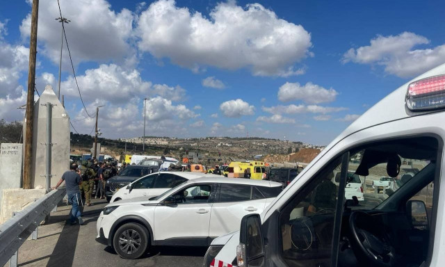 Συναγερμός στη Δυτική Όχθη: Παλαιστίνιος έριξε το αυτοκίνητό του πάνω σε πεζούς - Δύο τραυματίες