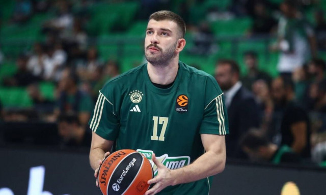 Ρογκαβόπουλος: «Όλοι με έχουν αγκαλιάσει και αυτό μου δίνει αυτοπεποίθηση»