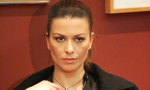 Τζίνα Αλιμόνου: Στο αστυνομικό τμήμα με τον σύντροφό της για περιστατικό ενδοοικογενειακής βίας