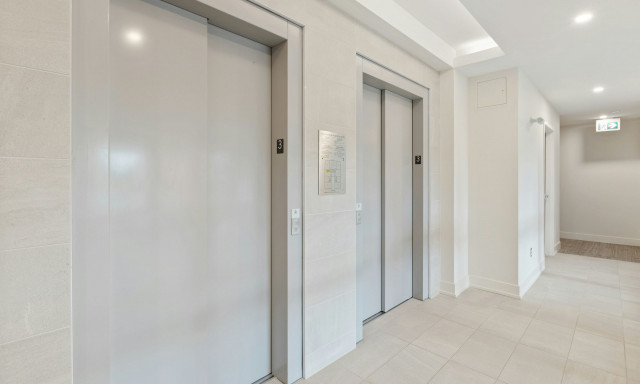 Ασανσέρ: Καταγγελίες για αισχροκέρδεια ακόμη και για την… πιστοποίηση των ανελκυστήρων