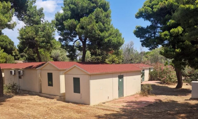 Υπουργείο Παιδείας: Υποδέχεται πυροσβέστες από όλη την Ελλάδα στις κατασκηνώσεις για ξεκούραση