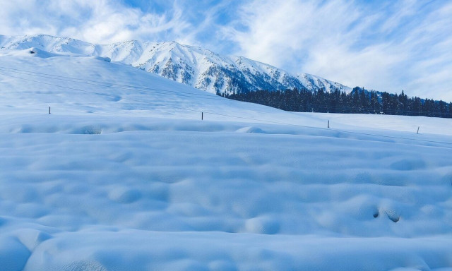 Σλοβενία: Νεκρός ορειβάτης που παρασύρθηκε από χιονοστιβάδα - Δύο ακόμη αγνοούνται