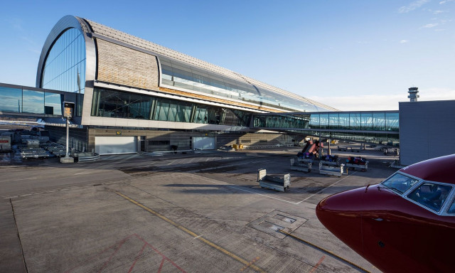 Νορβηγία: Αναφορές για ύποπτα drones – Προσωρινή αναστολή πτήσεων στο αεροδρόμιο του Όσλου