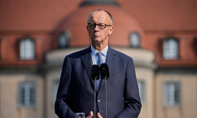 Γερμανία: Ο Μερτς καλεί την Χαμάς να εφαρμόσει το σχέδιο Τραμπ - «Η Ρωσία πίσω από τα drones»