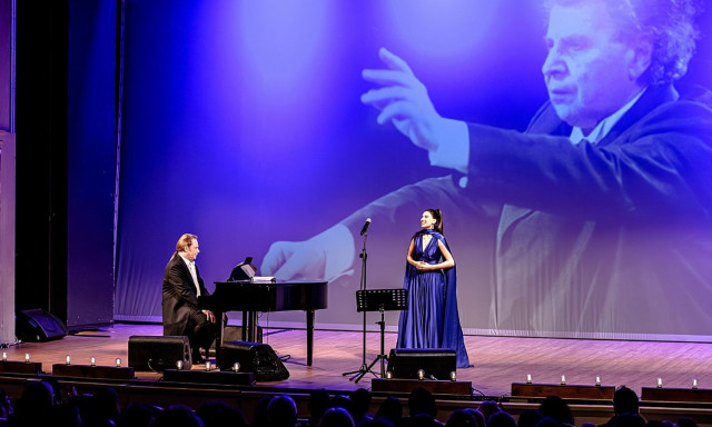 Ο Στέφανος Κορκολής και η Σοφία Μανουσάκη ετοιμάζει μία σπάνια μουσική βραδιά για τον Μίκη Θεοδωράκη