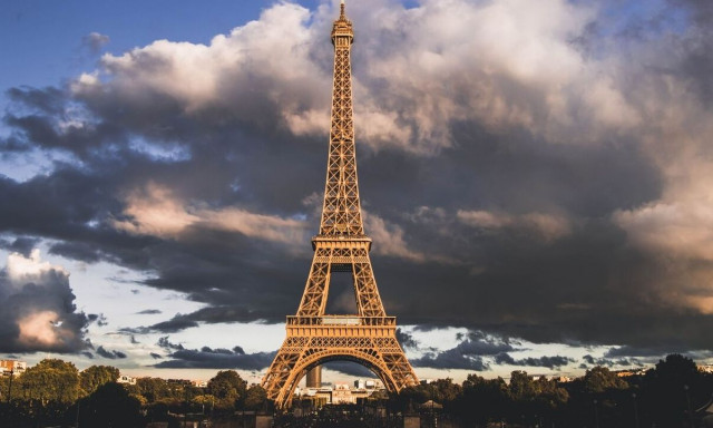 Η Γαλλία δεν είναι η μόνη: Οι αγορές ομολόγων προκαλούν κλυδωνισμούς και σε άλλες κυβερνήσεις