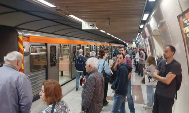 Μετρό: Ακινητοποιήθηκε συρμός στους Αμπελόκηπους – Ταλαιπωρία για τους επιβάτες