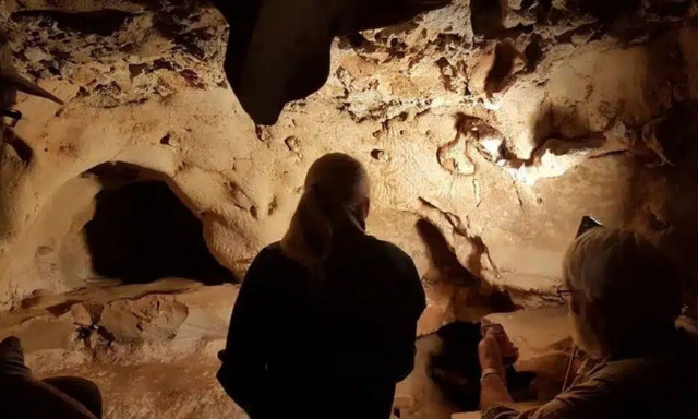 Τι ανακάλυψαν οι επιστήμονες σε αυτή τη σπηλιά για 57.000 χρόνια και δεν το δημιούργησαν άνθρωποι