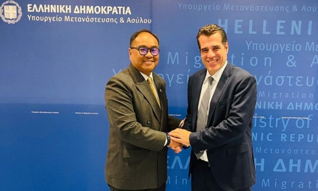 Συνάντηση Θάνου Πλεύρη με τον Πρέσβη των Φιλιππίνων στην Αθήνα