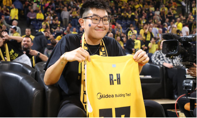 Στο Αλεξάνδρειο ο Ρίτσαρντ Σιάο, αποθεώθηκε από τον κόσμο