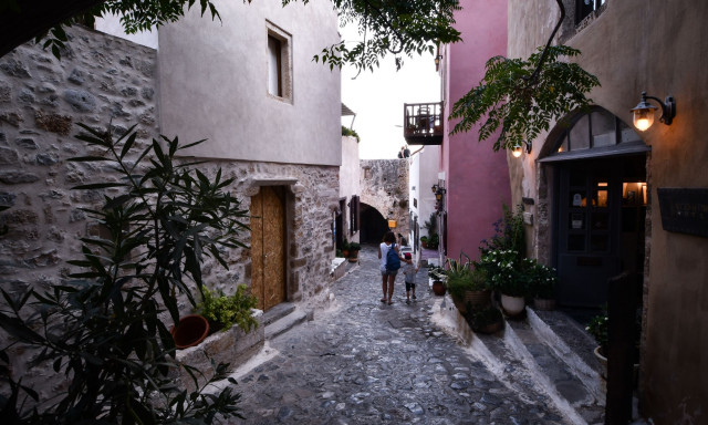 «Ξεκλειδώνοντας» τα μυστικά της μαγευτικής Μονεμβασιάς το φθινόπωρο