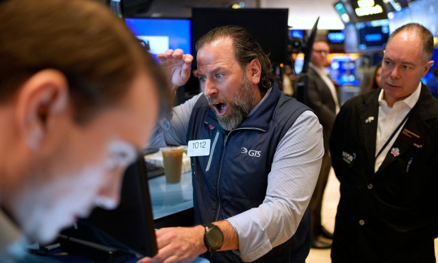 To shutdown φέρνει πιέσεις στο χρηματιστήριο της Νέας Υόρκης