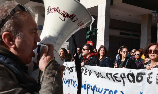 Εικοσιτετράωρη απεργία στις 14 Οκτωβρίου προκήρυξε το Εργατικό Κέντρο Αθήνας