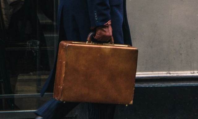 Απολύθηκε επειδή εργάστηκε 90 λεπτά: Το δικαστήριο τον δικαίωσε με αποζημίωση 120.000 ευρώ