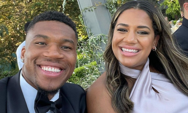 Γιάννης Αντετοκούνμπο: Η αποκάλυψη για τη χυλόπιτα της γυναίκας του - «Είμαι καλό παιδί»