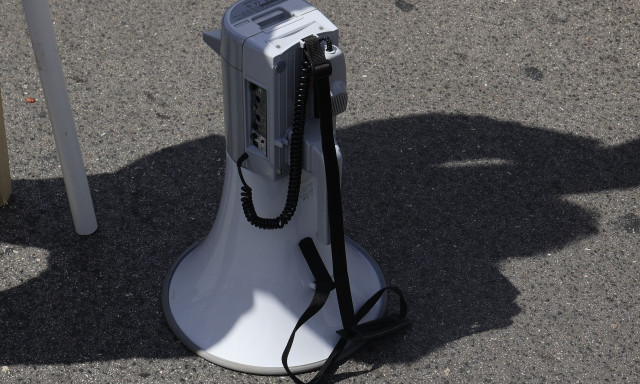 Σε 24ωρη πανελλαδική απεργία προχωρούν την Παρασκευή οι δημοτικοί υπάλληλοι