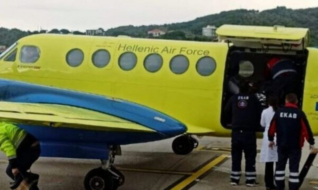 Ρόδος: «Αερογέφυρα ζωής» για το 3χρονο κοριτσάκι που βρέθηκε στον πάτο της πισίνας