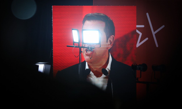 Αλέξη, πώς τους άντεξες τόσα χρόνια;