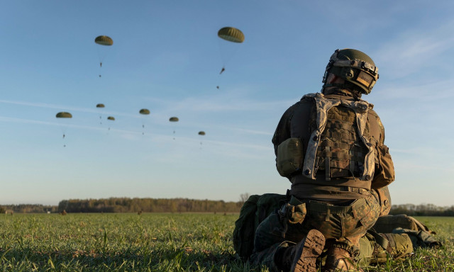 Στρατιωτική θητεία με κλήρωση; Η Γερμανία ετοιμάζεται να το κάνει πράξη, πότε συνέβη ξανά