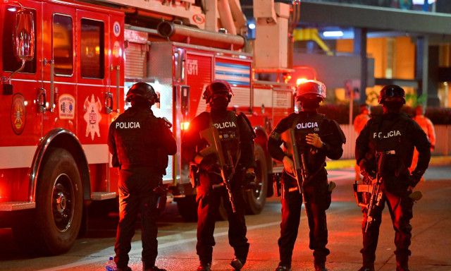 Κλιμακώνεται η βία στον Ισημερινό: Βόμβες εξερράγησαν σε γέφυρες και εμπορικό κέντρο - Βίντεο