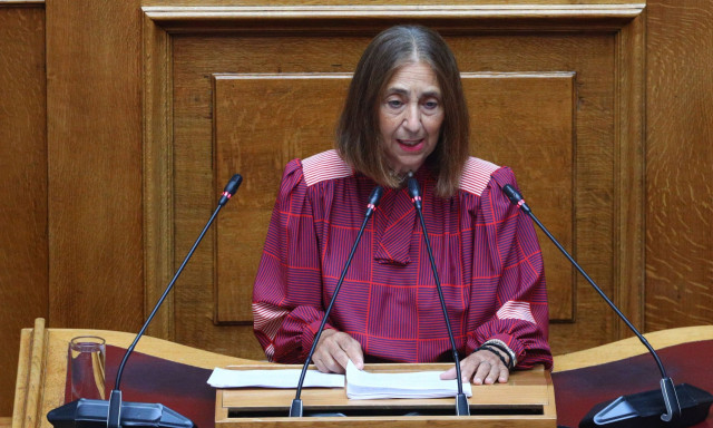 Βουλή: Λιποθύμησε βουλευτής της Ελληνικής Λύσης