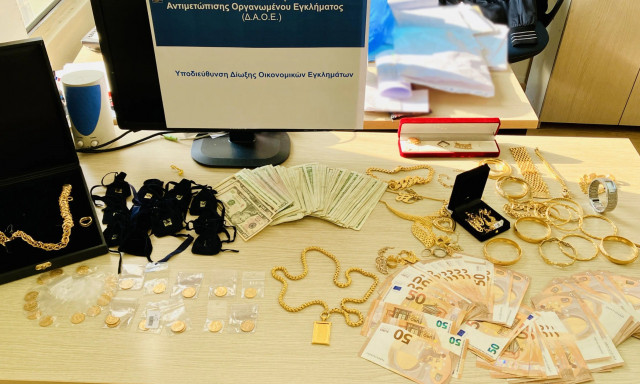 Απάτη ύψους 2,2 εκατ. ευρώ σε βάρος του ΕΦΚΑ και του Δημοσίου μέσω εννέα εταιρειών - Δείτε βίντεο