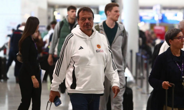 Αταμάν: «Να βελτιωνόμαστε μέσα από κάθε αγώνα, πάμε να κερδίσουμε την Εφές»