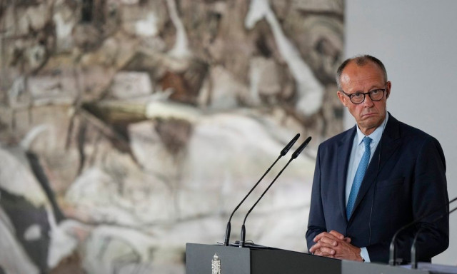 Γερμανία: Αντιδράσεις κατά Μερτς από δηλώσεις του για τους μετανάστες