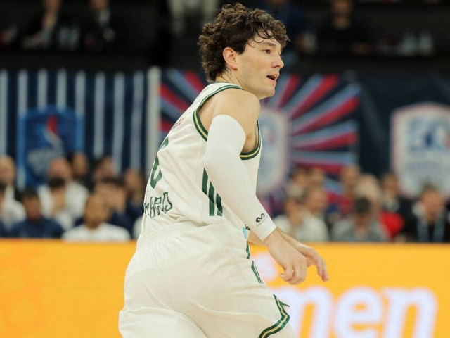 Όσμαν: «Παράδειγμα του πως πρέπει να παίζουμε» - Ρεκόρ πόντων ο φόργουντ των «πράσινων»