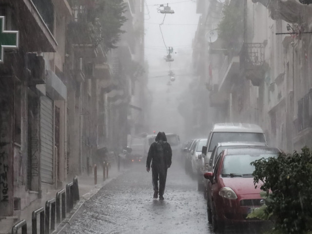 Καιρός αύριο: Βροχές και καταιγίδες στο μεγαλύτερο μέρος της χώρας