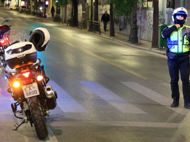 Τροχαίο ατύχημα: Καραμπόλα 3 οχημάτων στον Κηφισό στο ύψος της Ποσειδώνος - Αυξημένη κίνηση