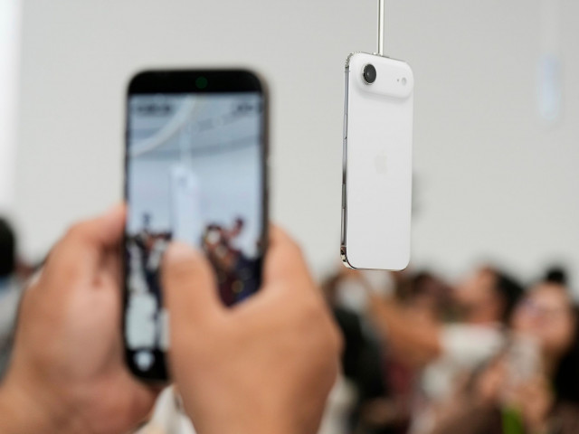 Η Apple μειώνει την παραγωγή του iPhone Air – Αυτός είναι ο λόγος