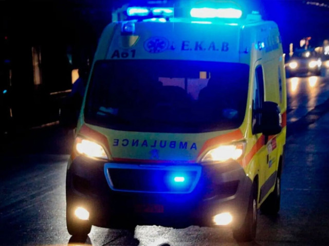 Σοβαρό τροχαίο στο Ηράκλειο: Εγκλωβίστηκαν στο όχημα μητέρα και παιδί-Σε σοβαρή κατάσταση ο ανήλικος