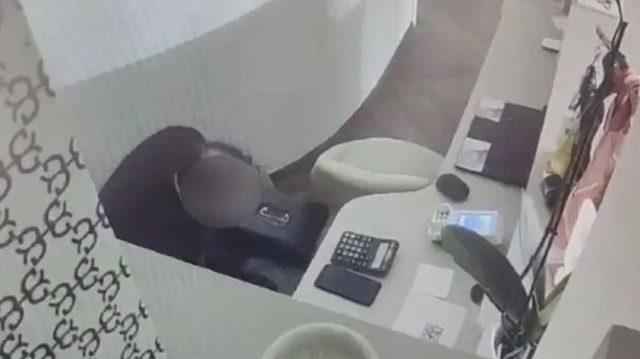 Κολωνάκι: Πώς 54χρονος ξάφριζε καταστήματα - Βίντεο ντοκουμέντο από τη δράση του