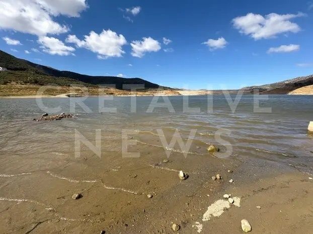 Λειψυδρία στην Κρήτη: Στο 10% τα αποθέματα του φράγματος Αποσελέμη