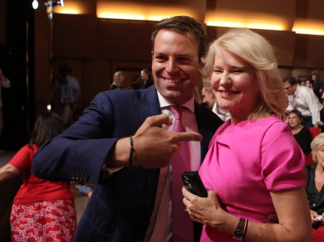 «Δεν με καταδέχεσαι» - «Δεν είμαι σε mood» - Επιβεβαιώνει ο Κασσελάκης τη συνομιλία με Τζάκρη