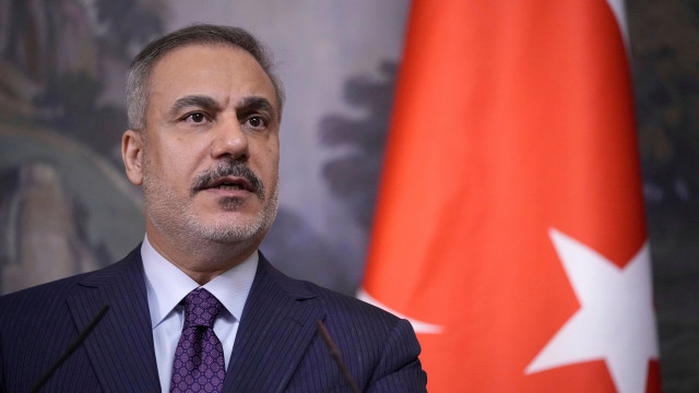 Προκαλεί ξανά ο Φιντάν: «Δεν αποδέχομαι τα 12 μίλια, δεν δέχεσαι τα έξι»