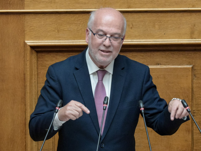 Επίθεση Φλωρίδη στο ΠΑΣΟΚ: Καταντήσατε παρακολούθημα των κομματιών της αριστεράς