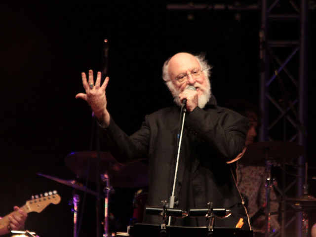 Χατζηδάκης: Θα κρατήσουν, για πάντα, οι χοροί του μεγάλου Διονύση Σαββόπουλου