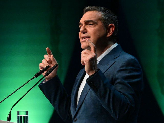 Παρέμβαση Τσίπρα για τον Άγνωστο Στρατιώτη: Ιδιοκτήτης του μνημείου είναι ο ελληνικός λαός