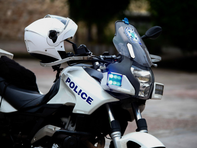 Τραγωδία στα Τρίκαλα: 18χρονος έπνιξε την μητέρα του με πετσέτα - «Σκότωσα τη μάνα μου»