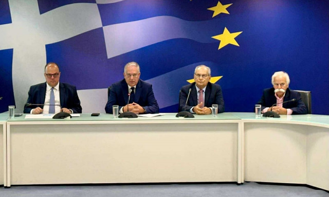 Θεοδωρικάκος για Μητρώο Ανελκυστήρων: «Απλό, γρήγορο και δωρεάν – Αφορά την ασφάλεια όλων μας»