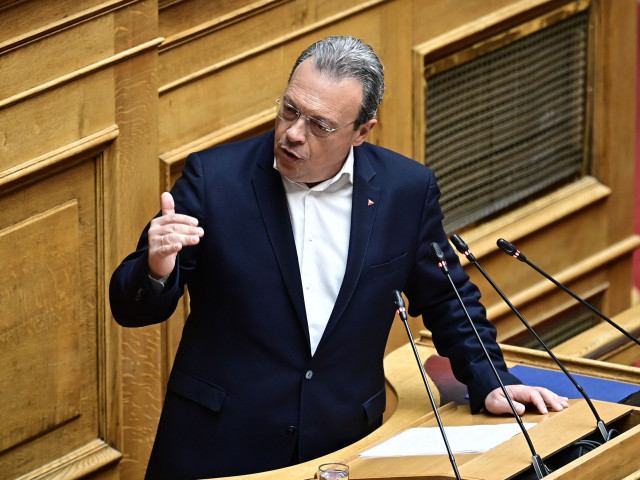 Φάμελλος: Να έρθει ο Δένδιας στη Βουλή - Υπάρχει πολιτικό πρόβλημα στην κυβέρνηση