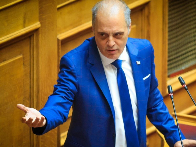 Βελόπουλος: Αντιδημοκρατική, αποπροσανατολιστική και διχαστική η τροπολογία