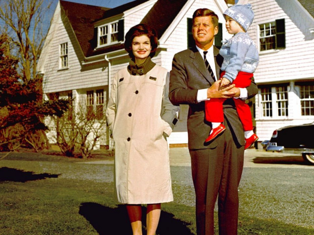 Η «κατάρα» των Κένεντι γίνεται σειρά στο Netflix με πρωταγωνιστή τον Μάικλ Φασμπέντερ