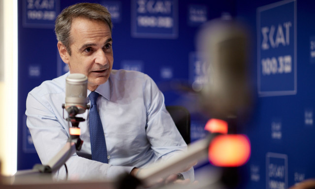 PM Mitsotakis chairs gov't meeting on water shortage