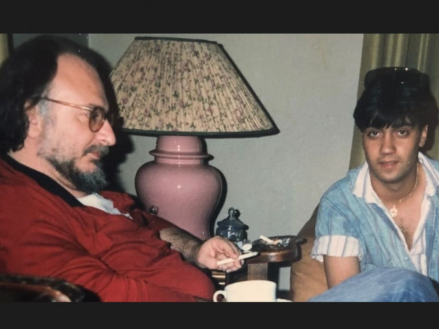 Θεοφάνους για Σαββόπουλο:«Ευχαριστώ, δάσκαλε… οι ουρανοί απόψε φωνάζουν “ζήτω το ελληνικό τραγούδι”»