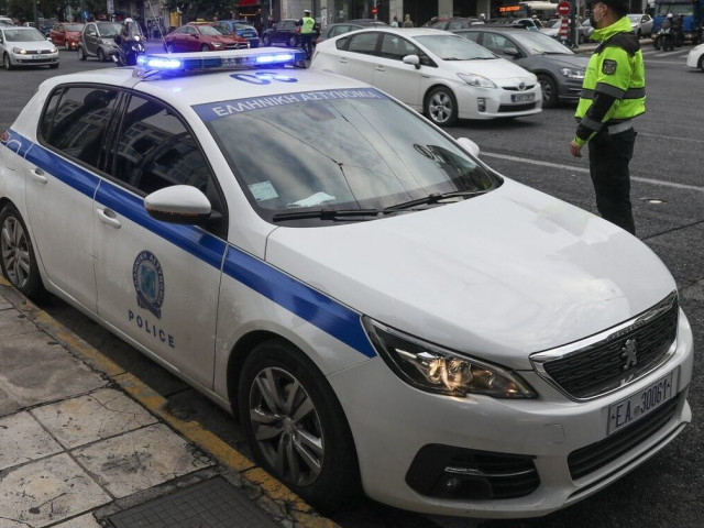 Άλιμος: Νέο περιστατικό «Γρίβα» - Είπαν σε γυναίκα «πάρτε το λεωφορείο» όταν ζήτησε περιπολικό