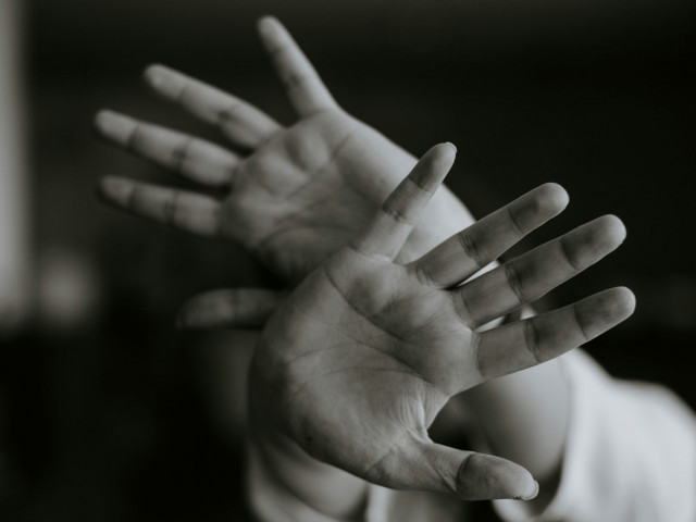 Σοβαρό επεισόδιο ενδοοικογενειακής βίας στην Κω: 79χρονος τραυμάτισε με μαχαίρι τη σύζυγο του